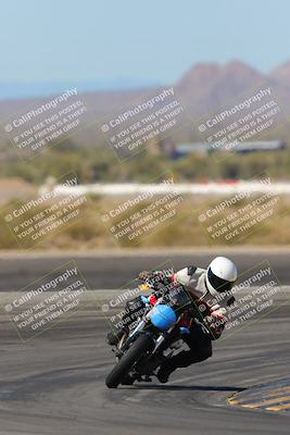 media/Mar-24-2025-Moto Forza (Mon) [[57ce5c5cff]]/3-Beginner Group/Session 2 (Turn 11)/